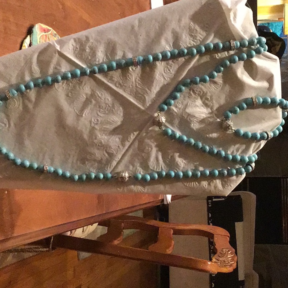 Chloe and Isabel turquoise necklace and bracelet